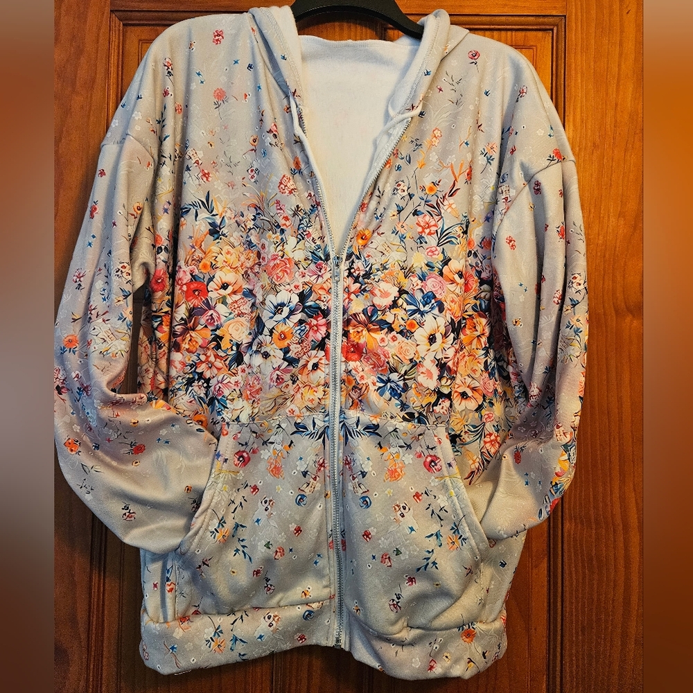Gorgeous Floral Garden Fleece Lined Hoodie Large Light Gray